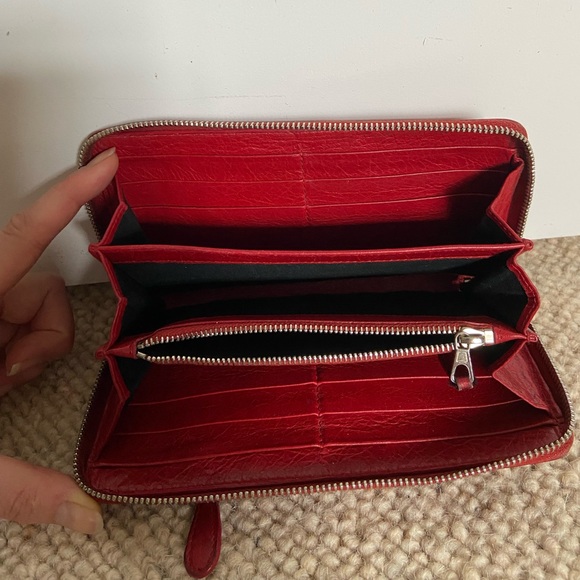BALENCIAGA red full zip wallet - Picture 6 of 8